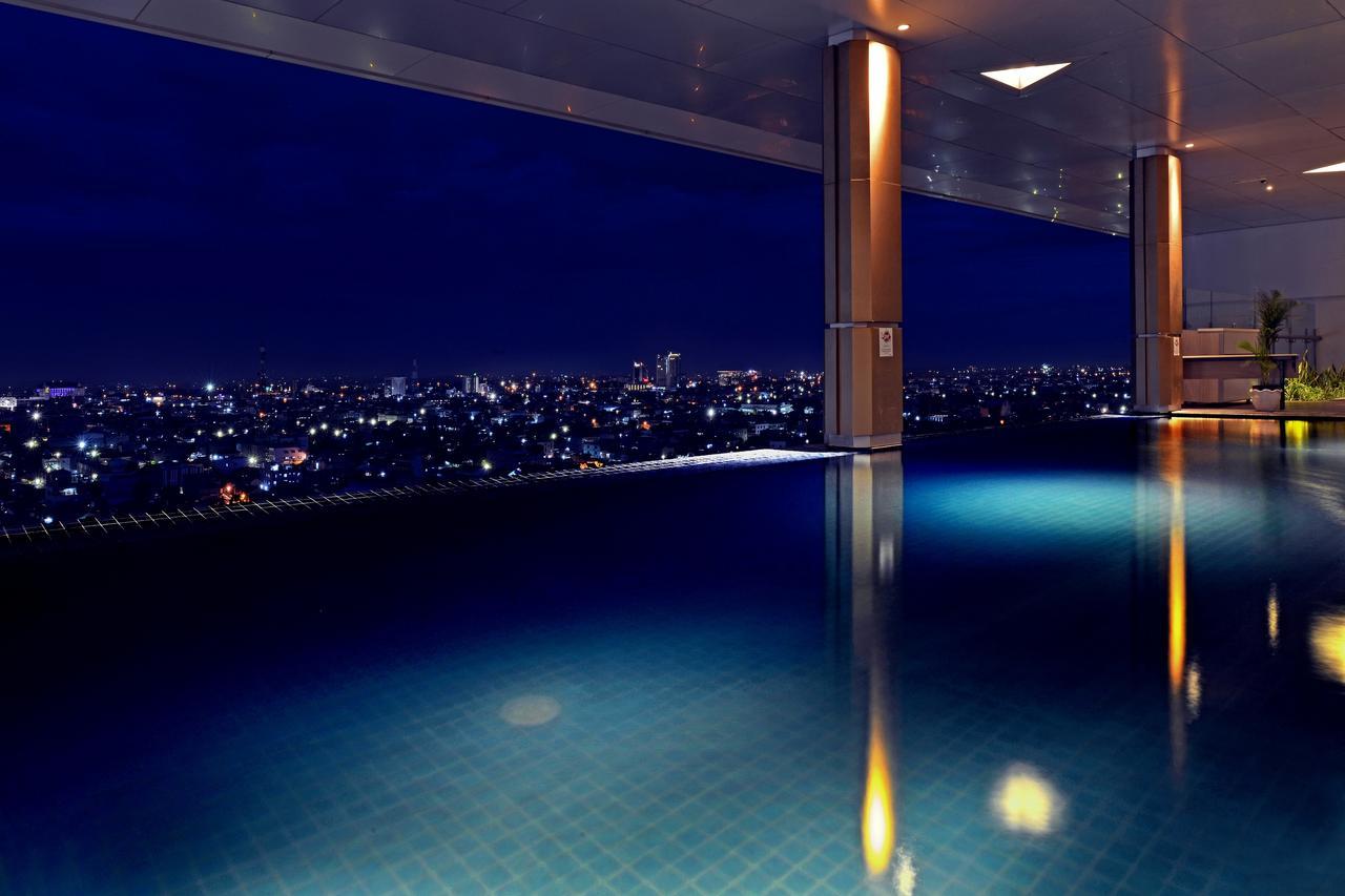 Fox Hotel Pekanbaru Dış mekan fotoğraf